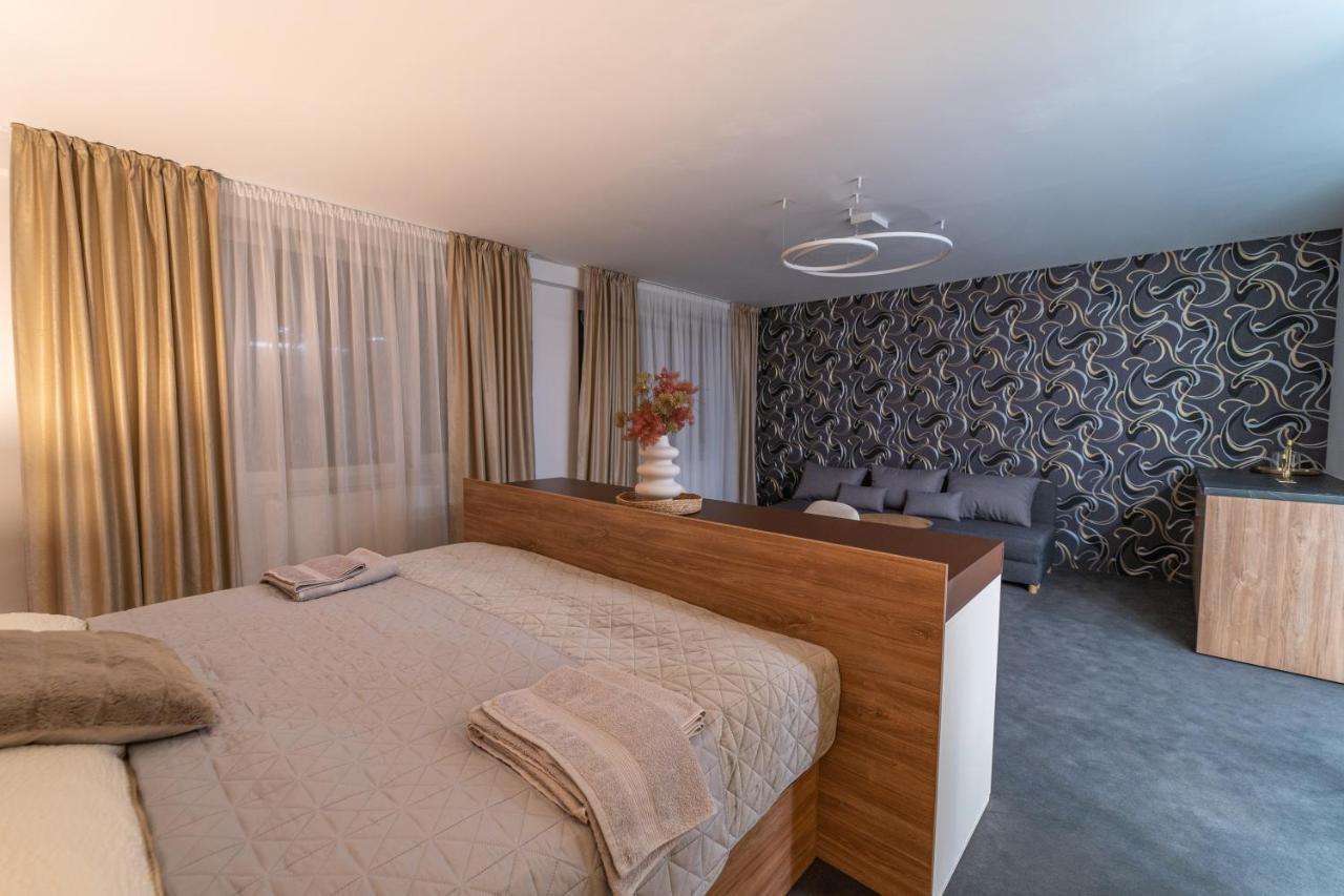 Hotel Zemplin Trebisov Ngoại thất bức ảnh