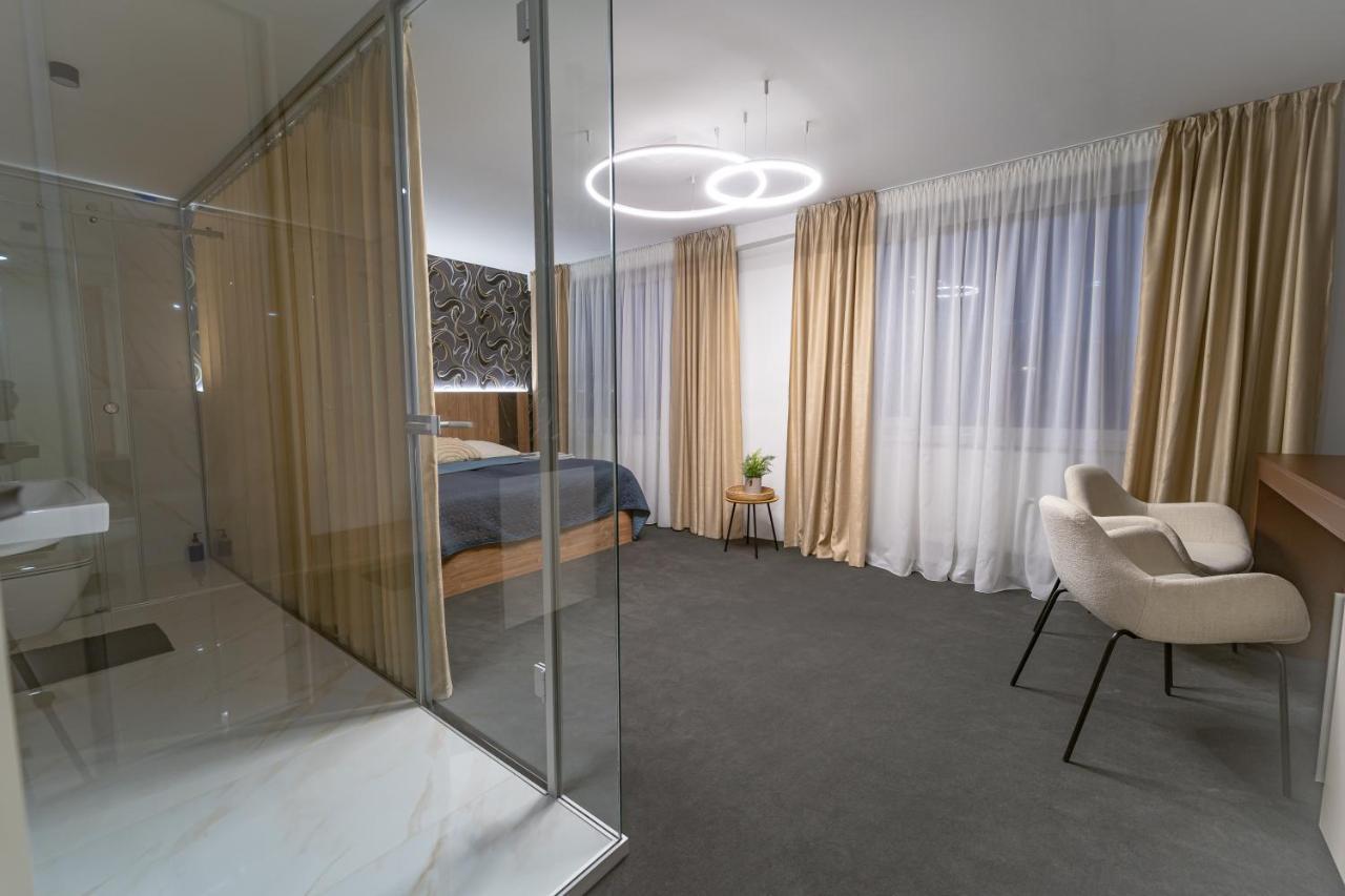 Hotel Zemplin Trebisov Ngoại thất bức ảnh