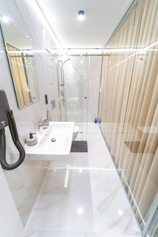Hotel Zemplin Trebisov Ngoại thất bức ảnh