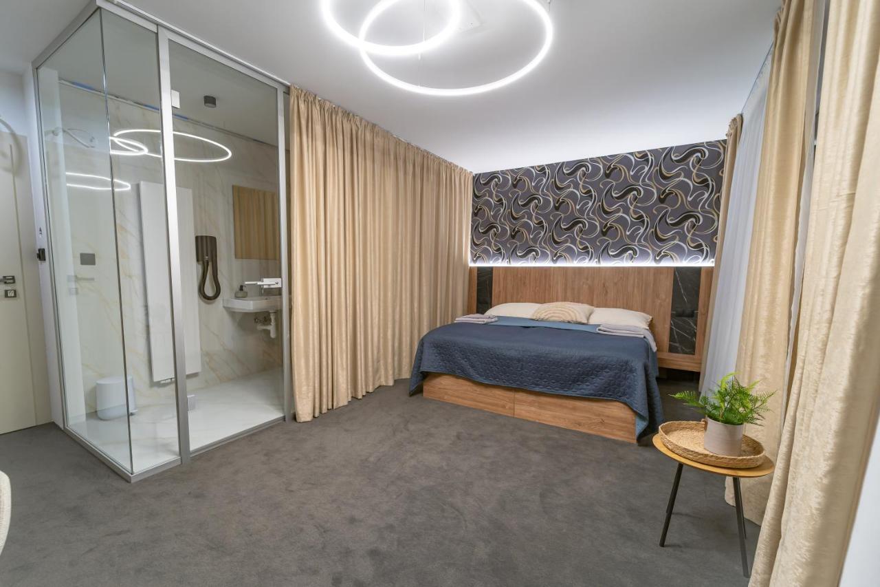 Hotel Zemplin Trebisov Ngoại thất bức ảnh